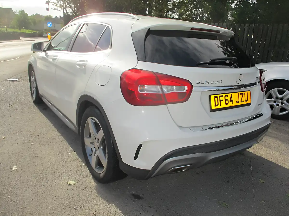 Used 2015 Mercedes-Benz Gla AMG Line White - Interior and Exterior details 7