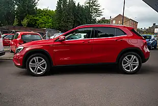 Used 2015 Mercedes-Benz Gla-Class Sport Jupiter Red - Interior and Exterior details 5