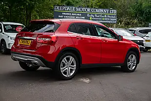 Used 2015 Mercedes-Benz Gla-Class Sport Jupiter Red - Interior and Exterior details 8