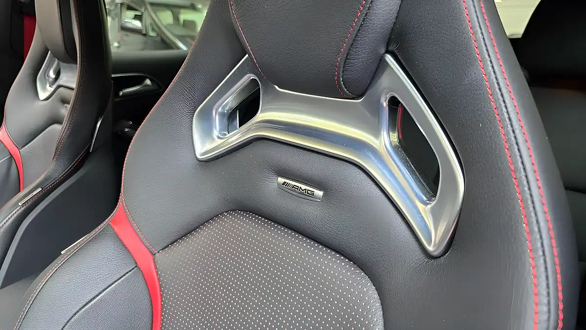 Used 2015 Mercedes-Benz Gla Edition 1 Black - Interior and Exterior details 15
