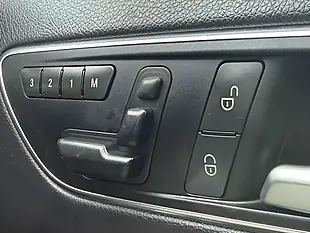 Used 2015 Mercedes-Benz Gla Sport (executive) Black - Interior and Exterior details 18