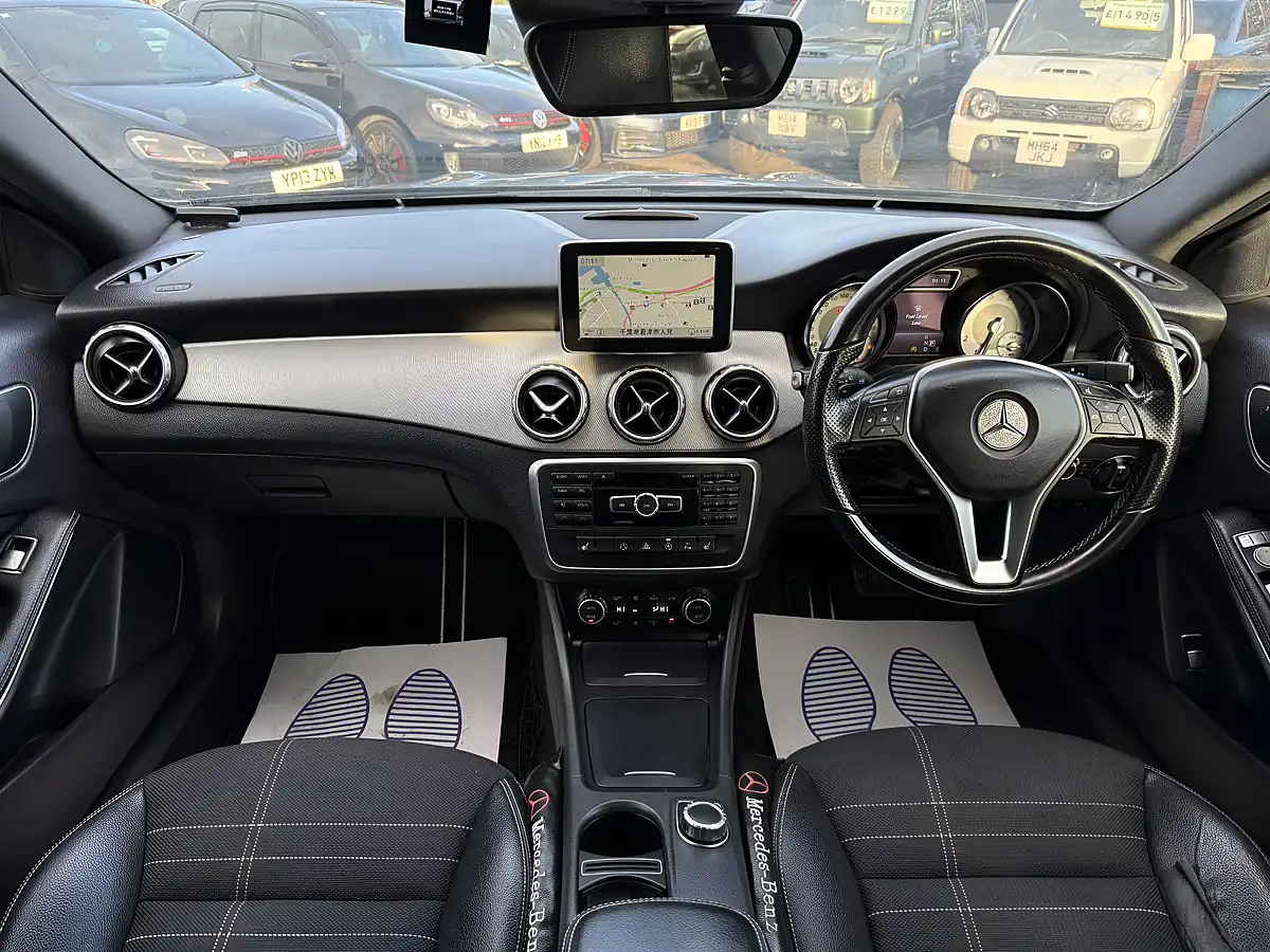 Used 2015 Mercedes-Benz Gla Sport (executive) Black - Interior and Exterior details 3