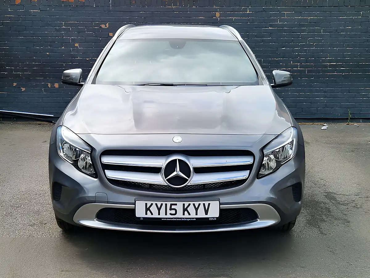 Used 2015 Mercedes-Benz Gla Sport Grey - Interior and Exterior details 4