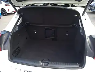 Used 2015 Mercedes-Benz Gla Sport White - Interior and Exterior details 14