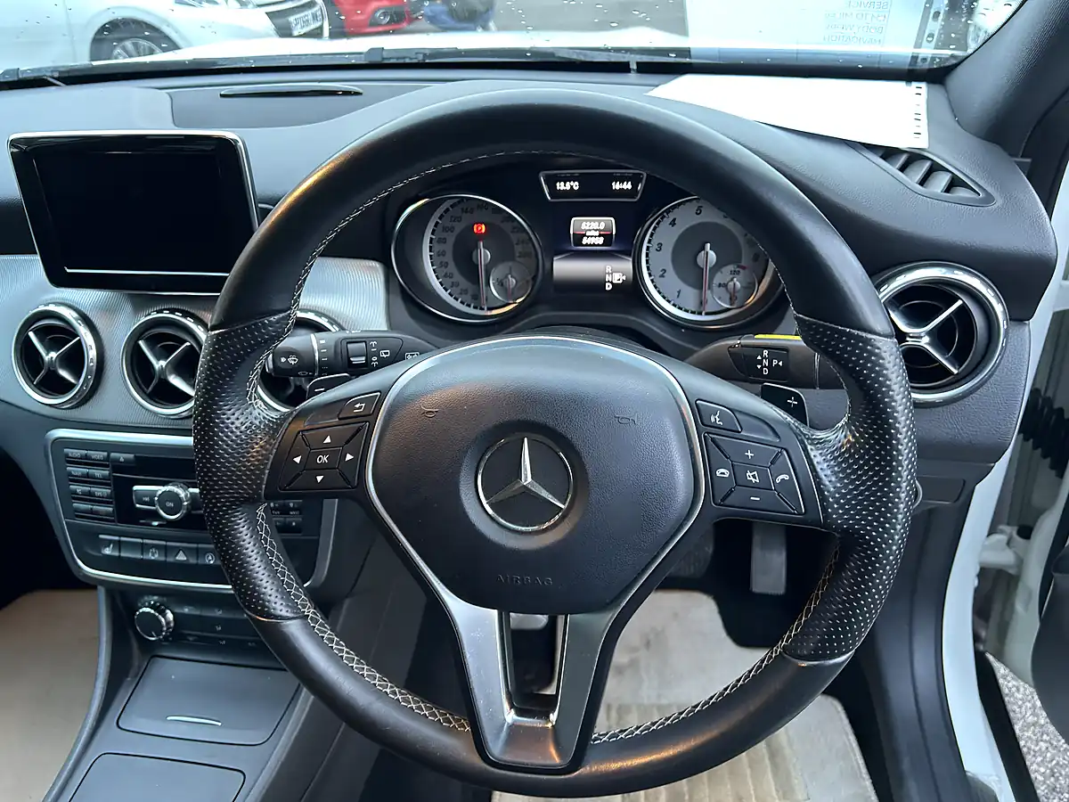 Used 2015 Mercedes-Benz Gla White - Interior and Exterior details 2