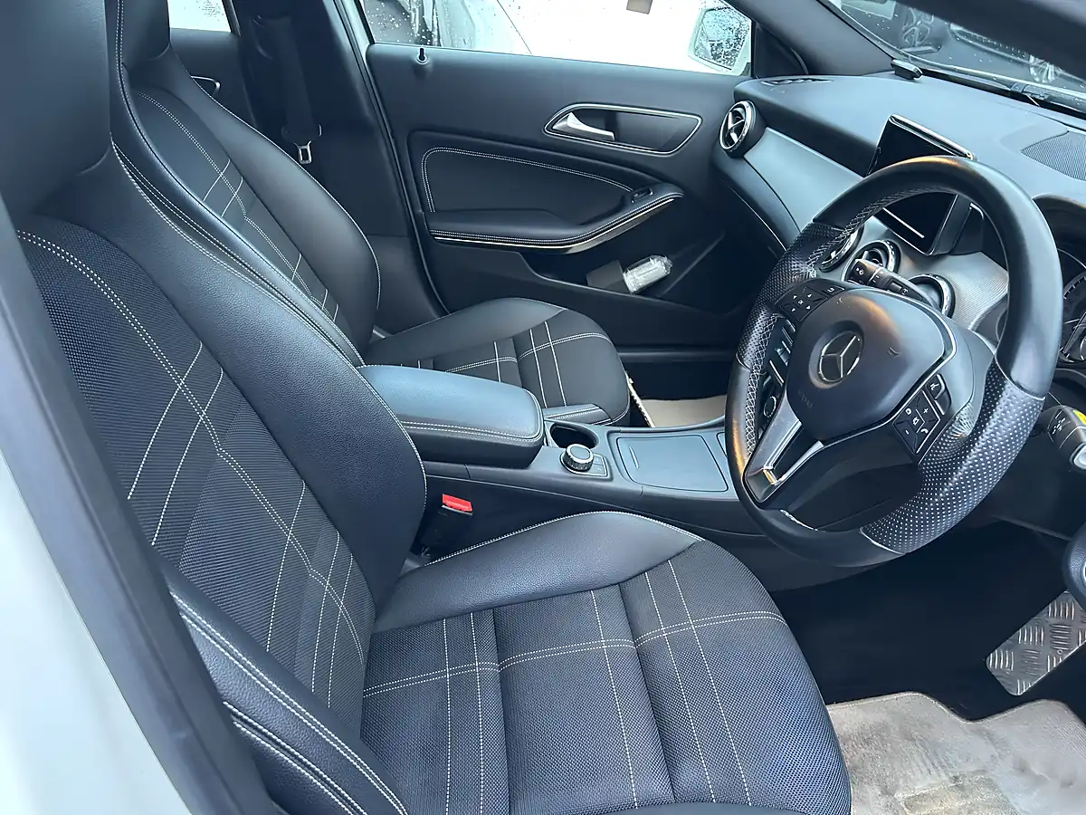 Used 2015 Mercedes-Benz Gla White - Interior and Exterior details 8