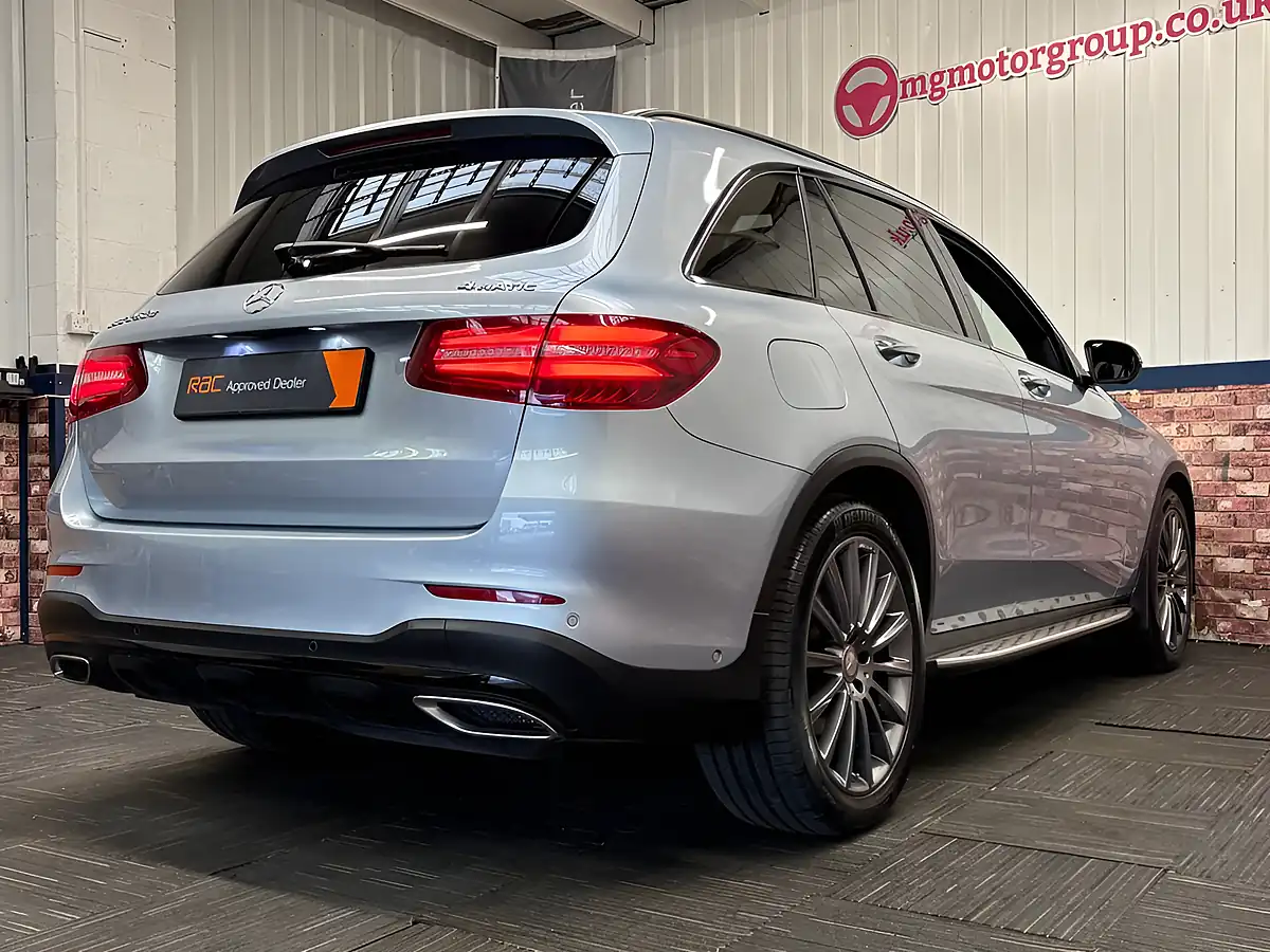 Used 2015 Mercedes-Benz Glc AMG Line Premium Plus Diamond Silver - Interior and Exterior details 18