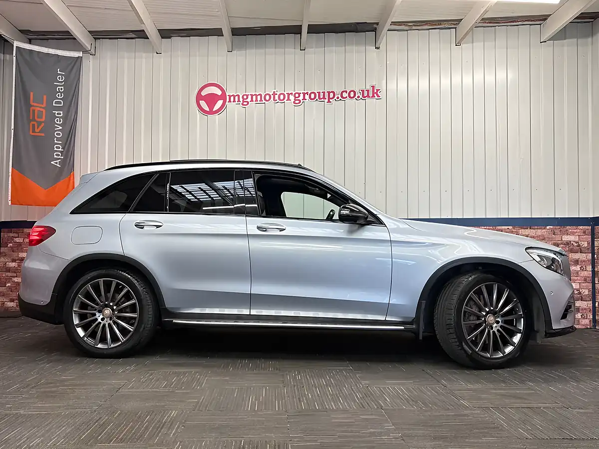 Used 2015 Mercedes-Benz Glc AMG Line Premium Plus Diamond Silver - Interior and Exterior details 3