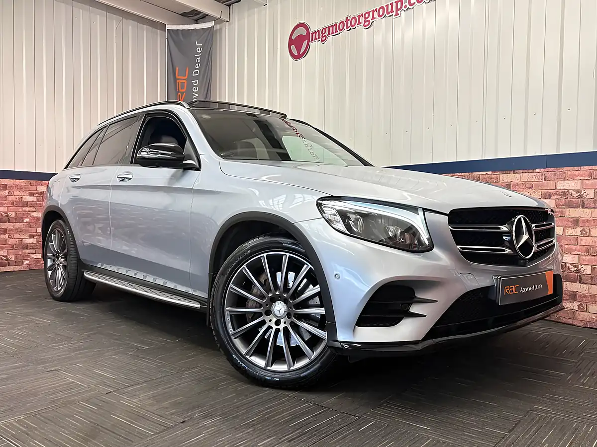Used 2015 Mercedes-Benz Glc AMG Line Premium Plus Diamond Silver - Interior and Exterior details 4