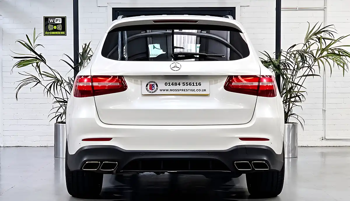 Used 2015 Mercedes-Benz Glc AMG Line Premium White - Interior and Exterior details 6