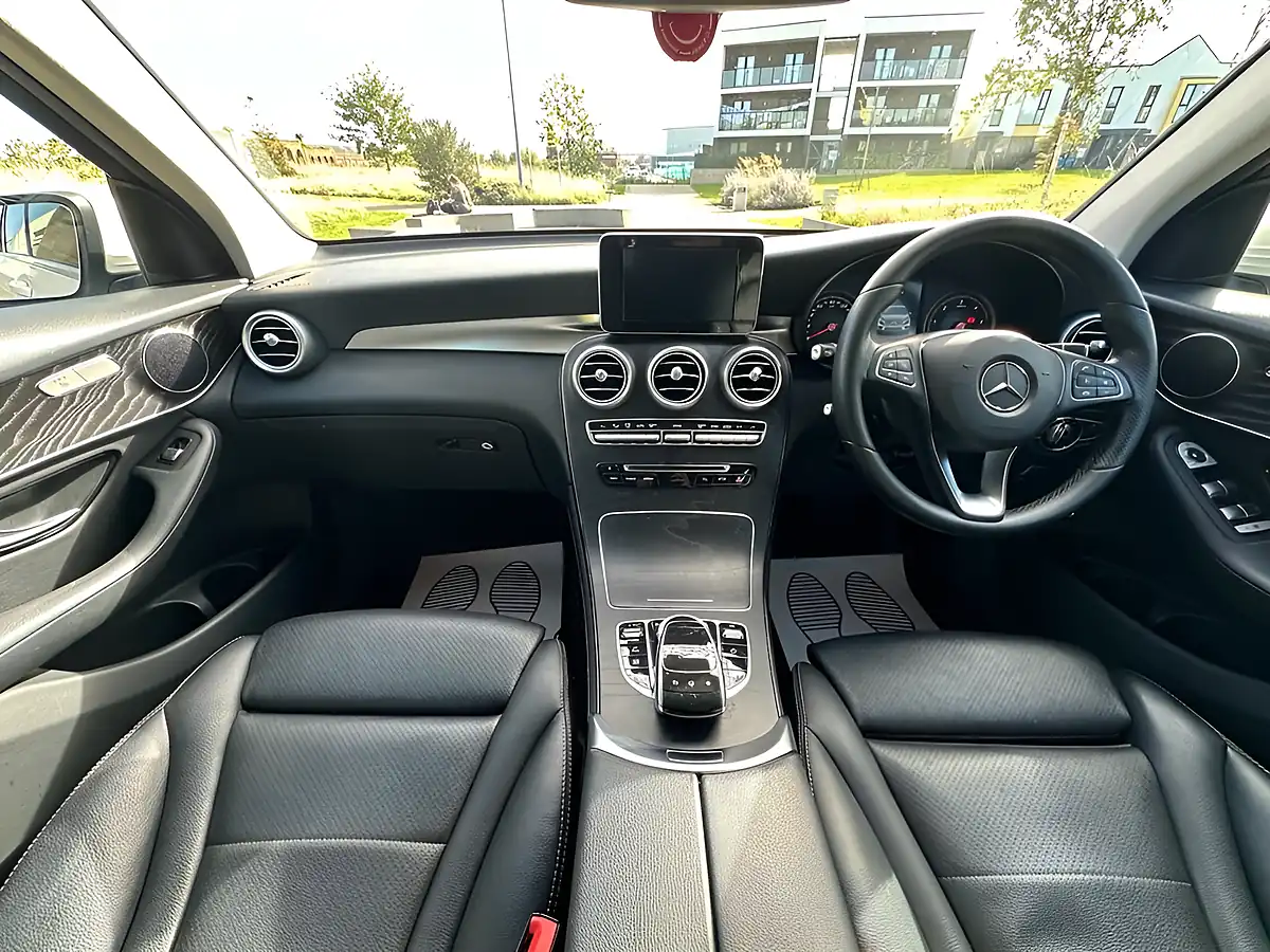 Used 2015 Mercedes-Benz Glc Sport White - Interior and Exterior details 18