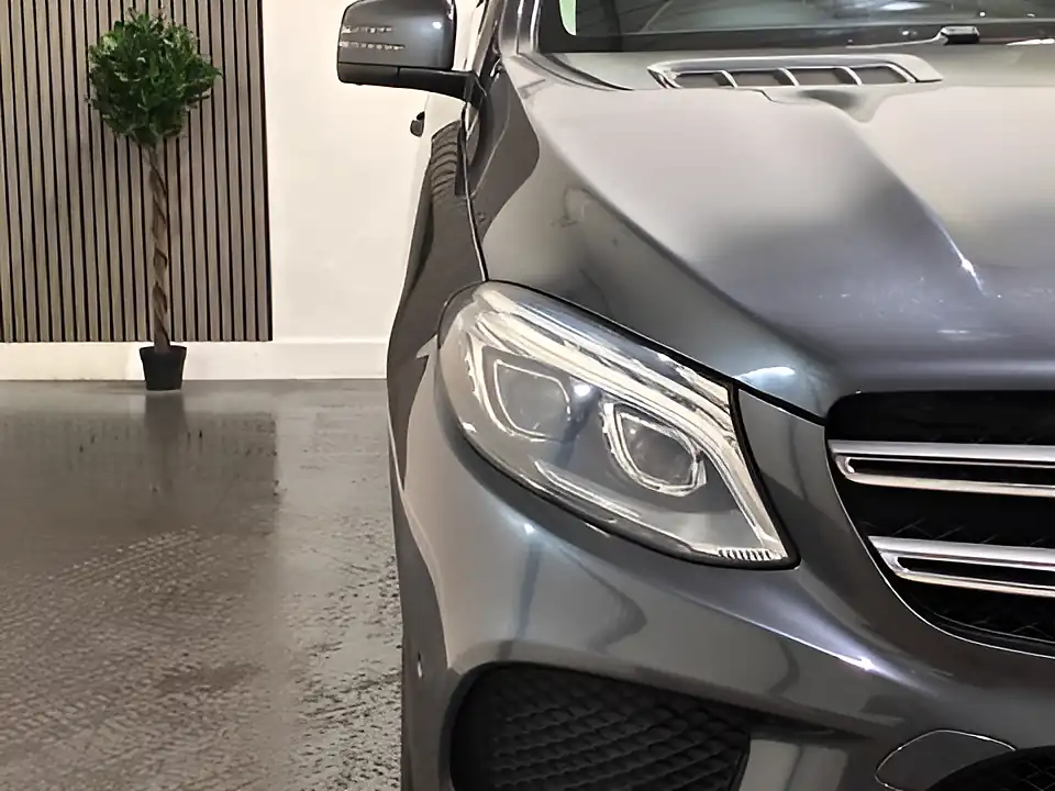 Used 2015 Mercedes-Benz Gle AMG Line (premium) Grey - Interior and Exterior details 18