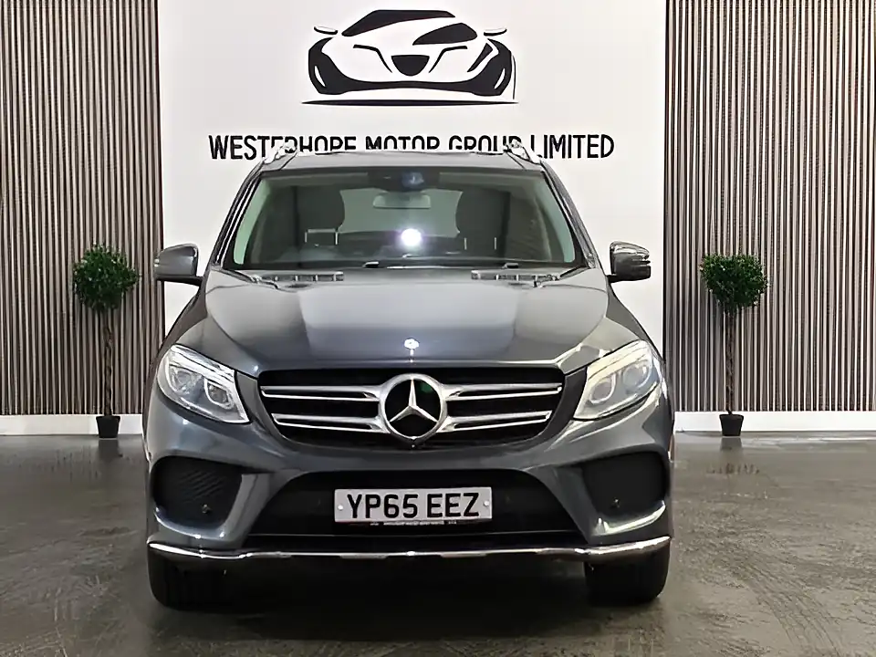 Used 2015 Mercedes-Benz Gle AMG Line (premium) Grey - Interior and Exterior details 8