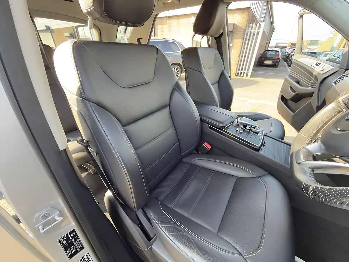 Used 2015 Mercedes-Benz Gle AMG Line Silver - Interior and Exterior details 16