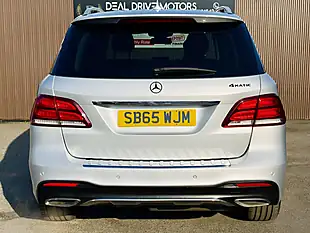 Used 2015 Mercedes-Benz Gle AMG Line Silver - Interior and Exterior details 7