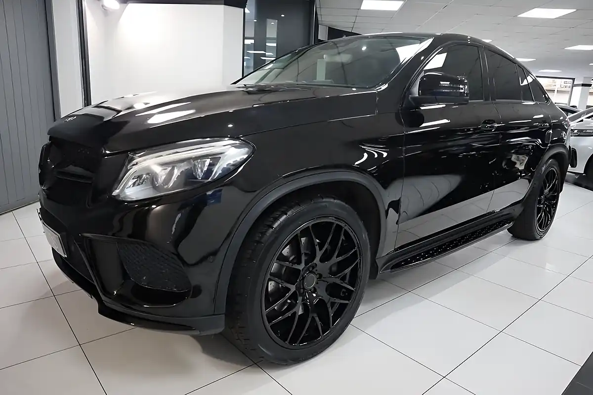 Used 2015 Mercedes-Benz Gle AMG Premium Plus Black - Interior and Exterior details 3