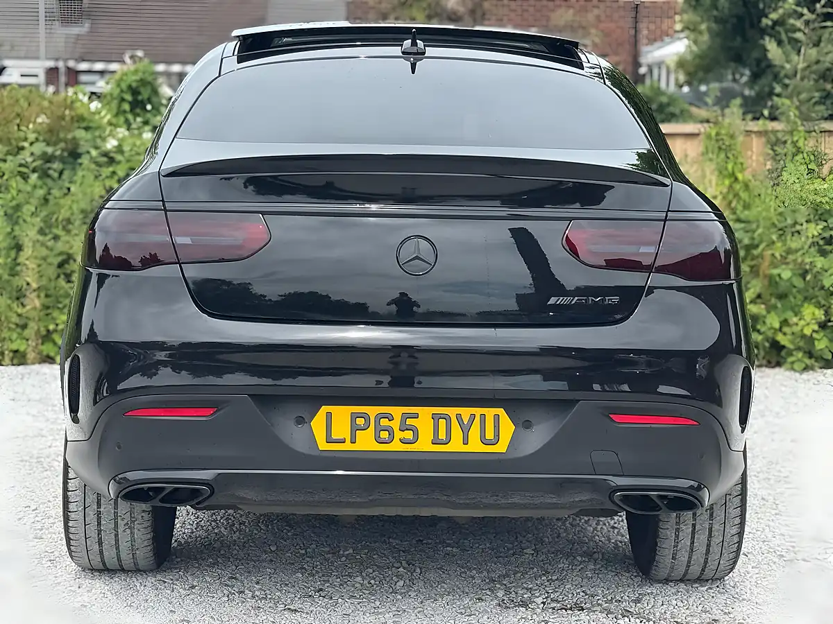 Used 2015 Mercedes-Benz Gle Premium Plus Black - Interior and Exterior details 8
