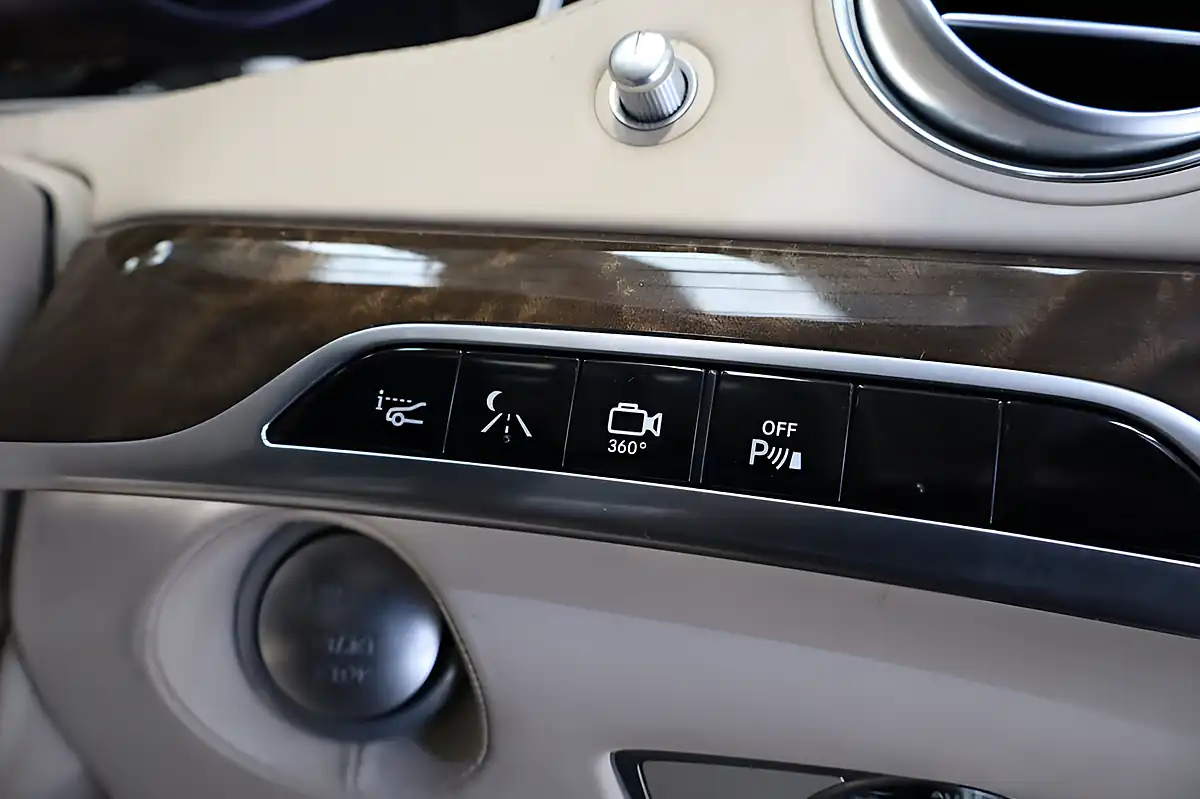 Used 2015 Mercedes-Benz Maybach S Class Maybach Black - Interior and Exterior details 13