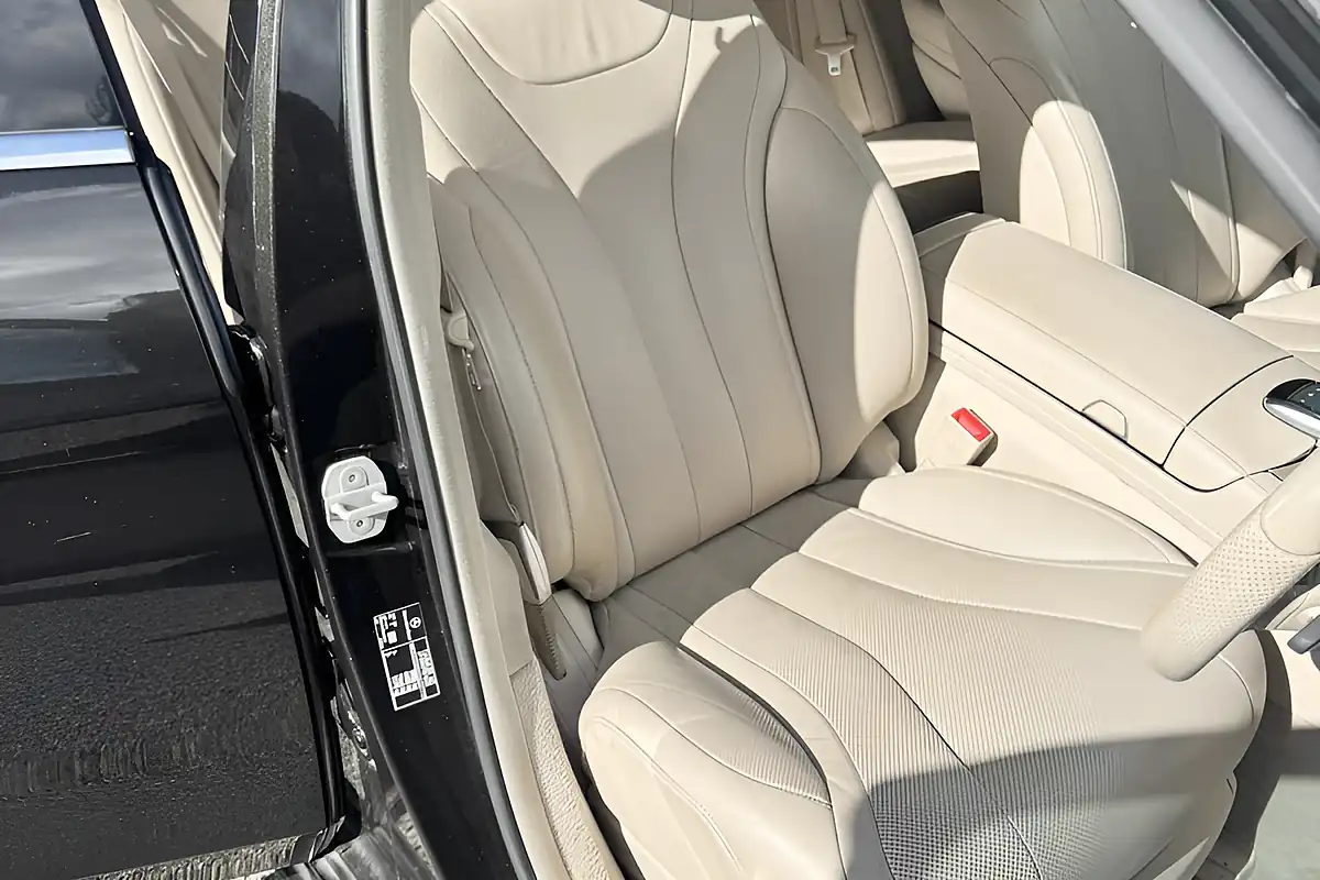 Used 2015 Mercedes-Benz S-Class AMG Line Brown - Interior and Exterior details 11