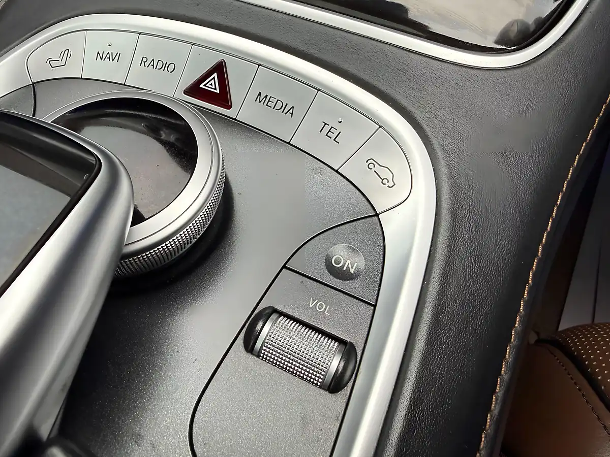 Used 2015 Mercedes-Benz S Class AMG Line (executive) White - Interior and Exterior details 17