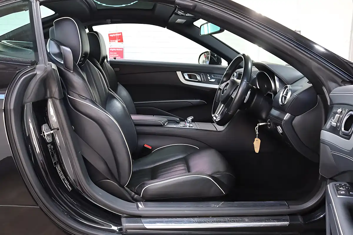 Used 2015 Mercedes-Benz Sl AMG Sport Black - Interior and Exterior details 11