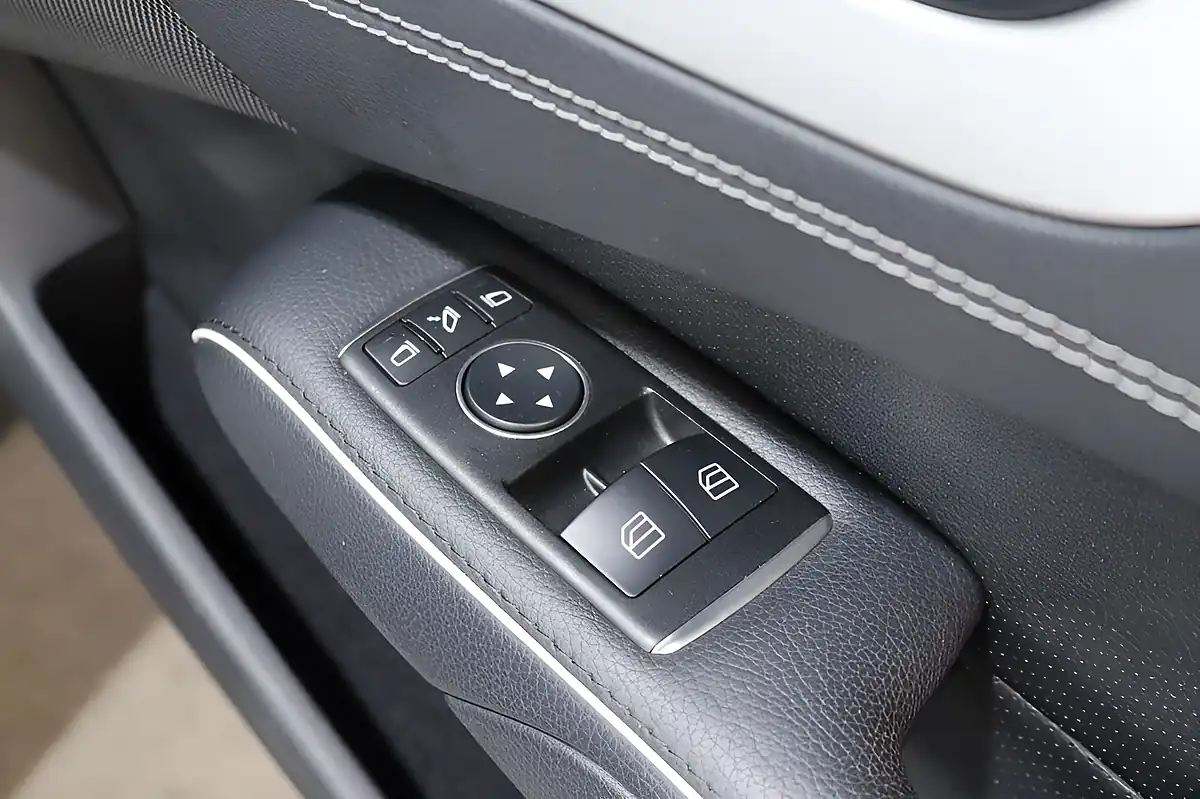 Used 2015 Mercedes-Benz Sl AMG Sport Black - Interior and Exterior details 14