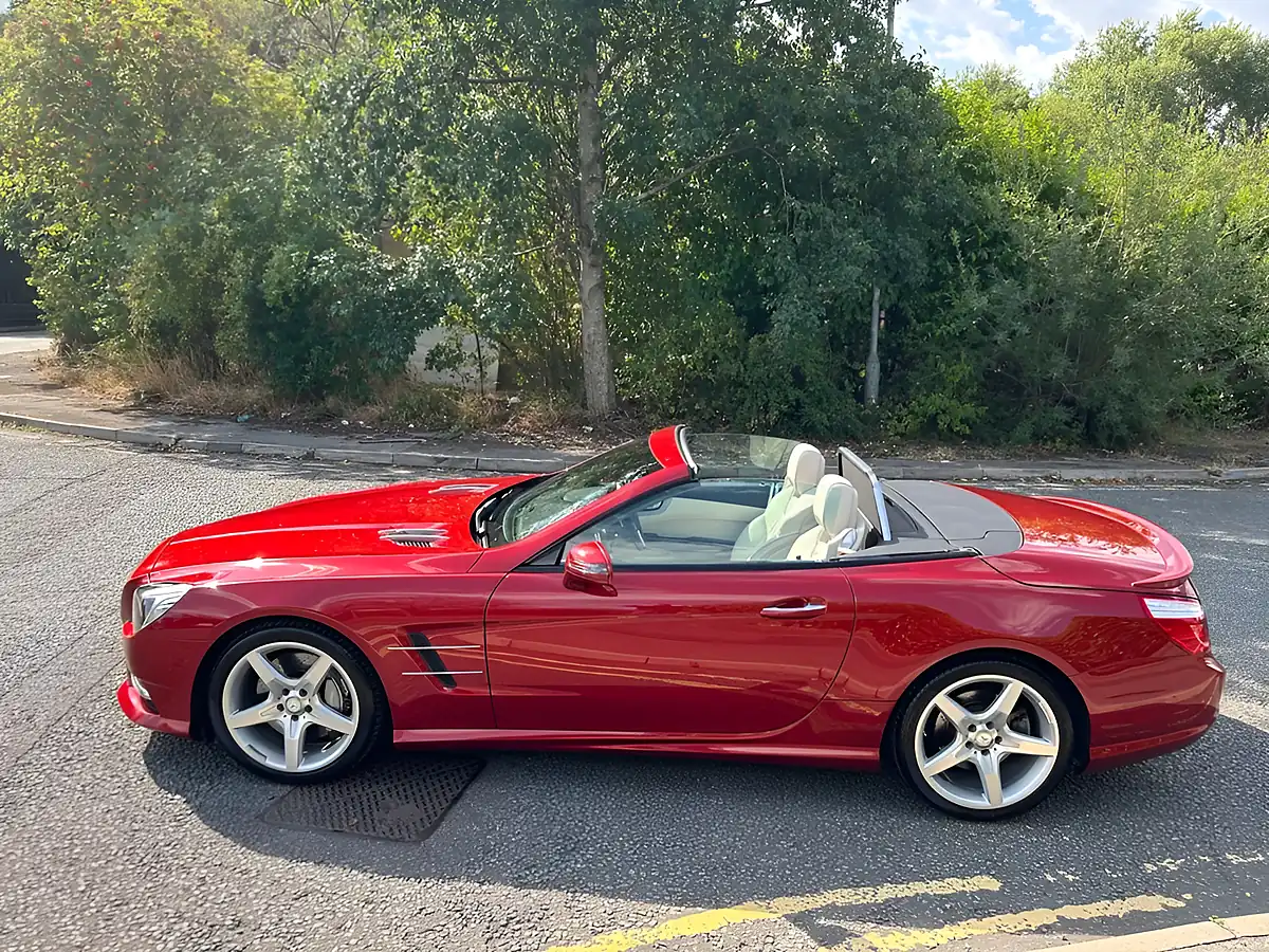 Used 2015 Mercedes-Benz Sl Class AMG Sport Designo Hyacinth Red Metallic - Interior and Exterior details 19