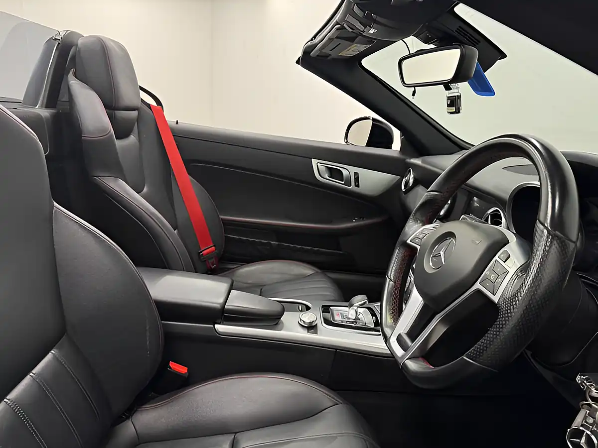 Used 2015 Mercedes-Benz Slk AMG Sport Black - Interior and Exterior details 11