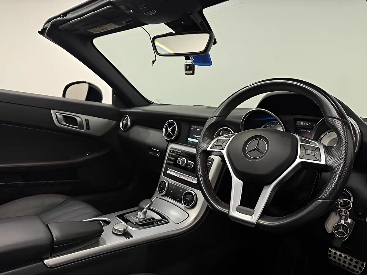 Used 2015 Mercedes-Benz Slk AMG Sport Black - Interior and Exterior details 12