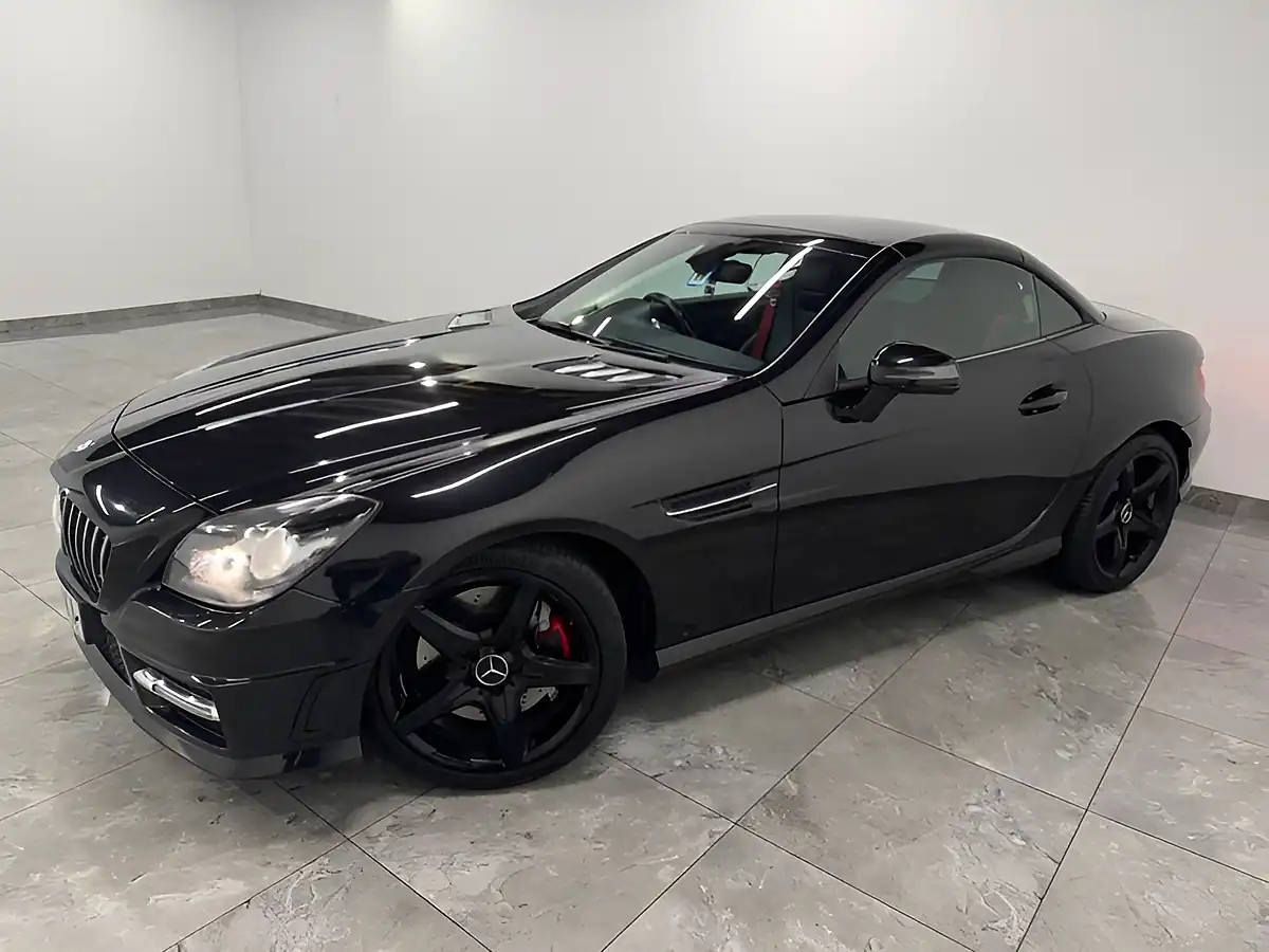Used 2015 Mercedes-Benz Slk AMG Sport Black - Interior and Exterior details 4