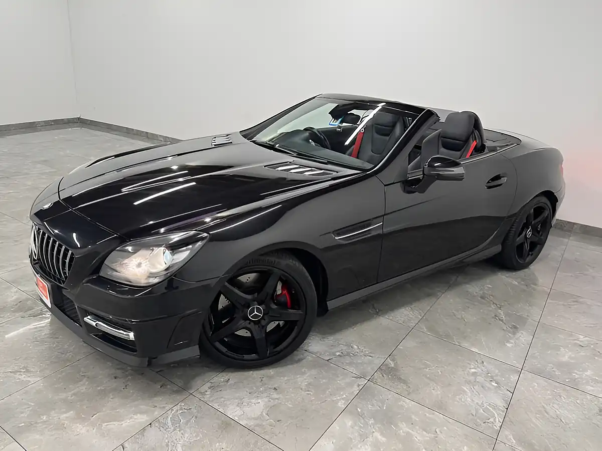 Used 2015 Mercedes-Benz Slk AMG Sport Black - Interior and Exterior details 6