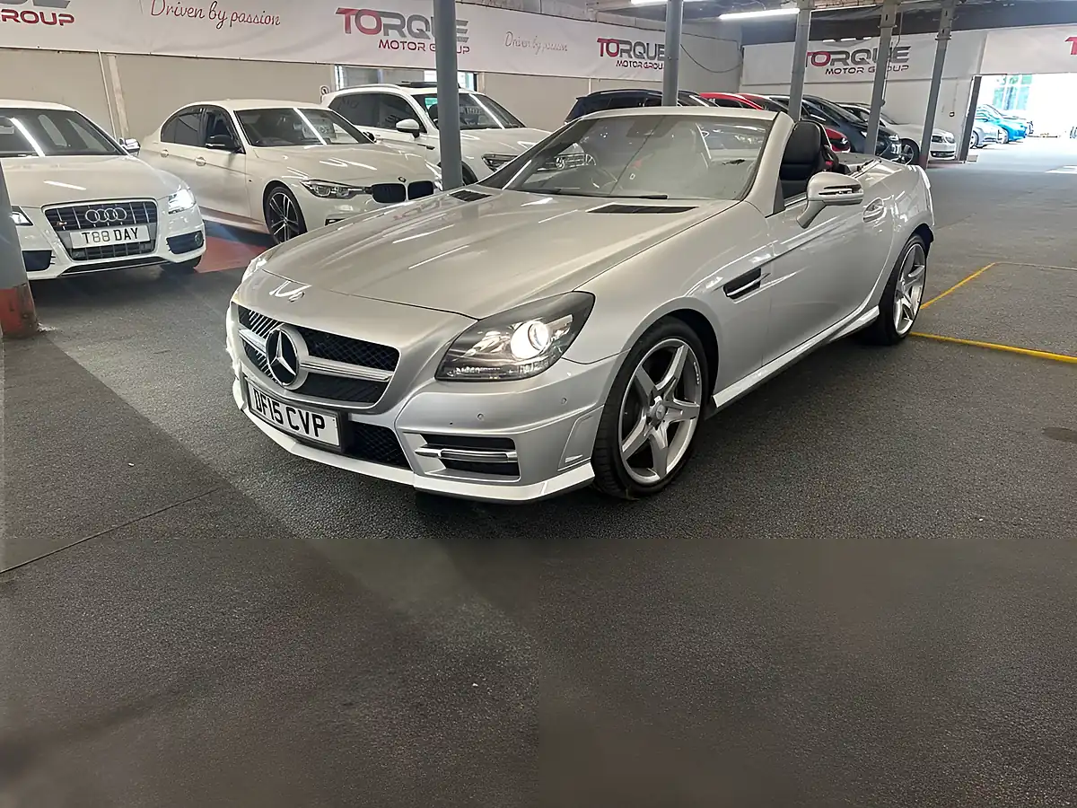 Used 2015 Mercedes-Benz Slk AMG Sport Silver - Front View
