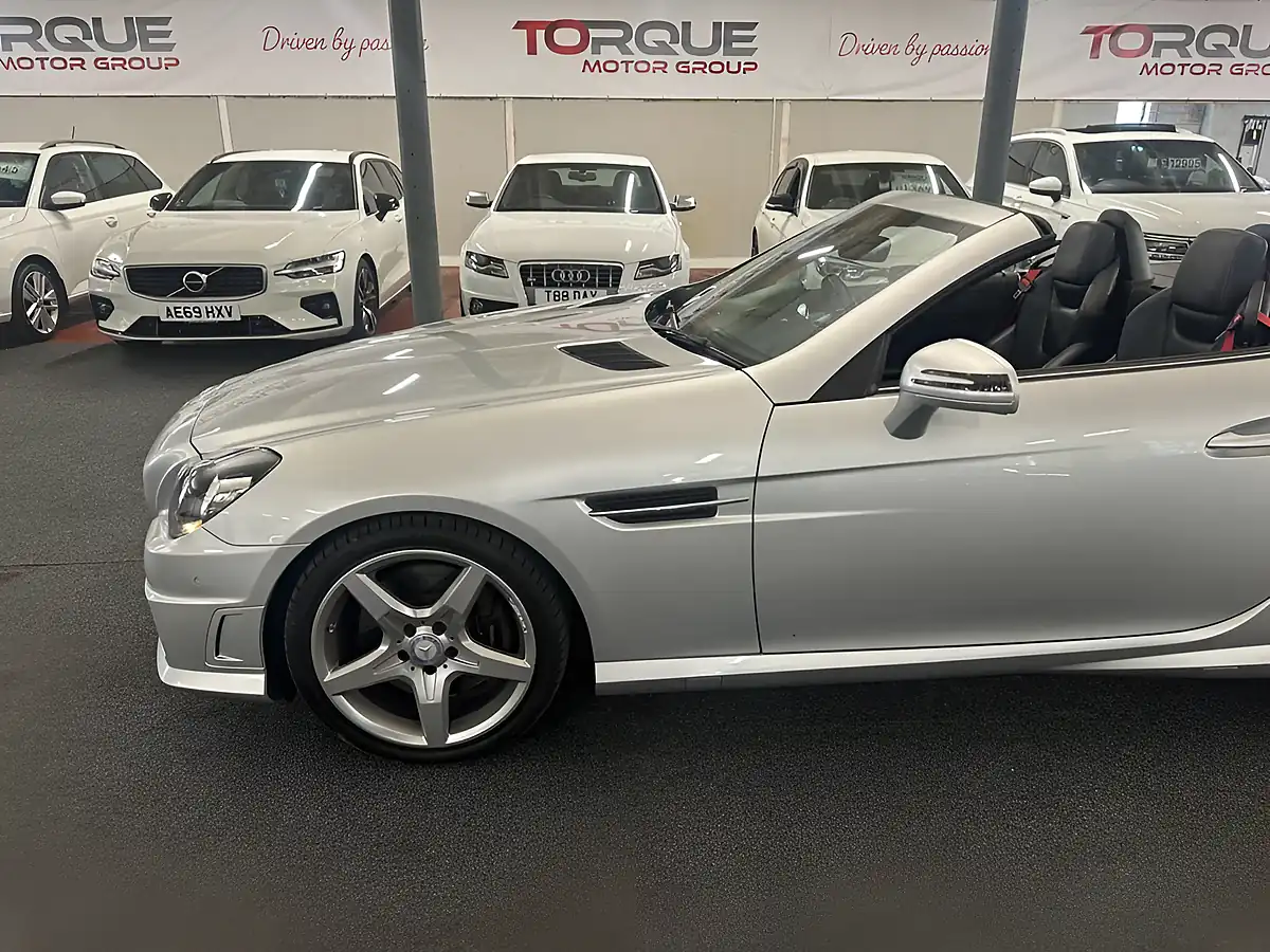 Used 2015 Mercedes-Benz Slk AMG Sport Silver - Interior and Exterior details 9