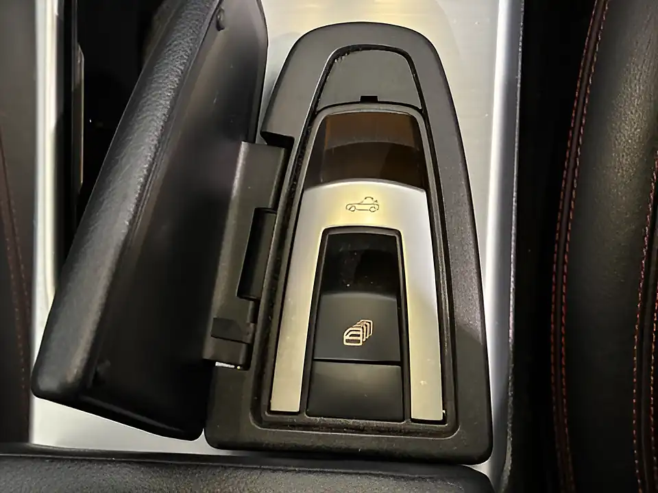 Used 2015 Mercedes-Benz Slk AMG Sport White - Interior and Exterior details 13