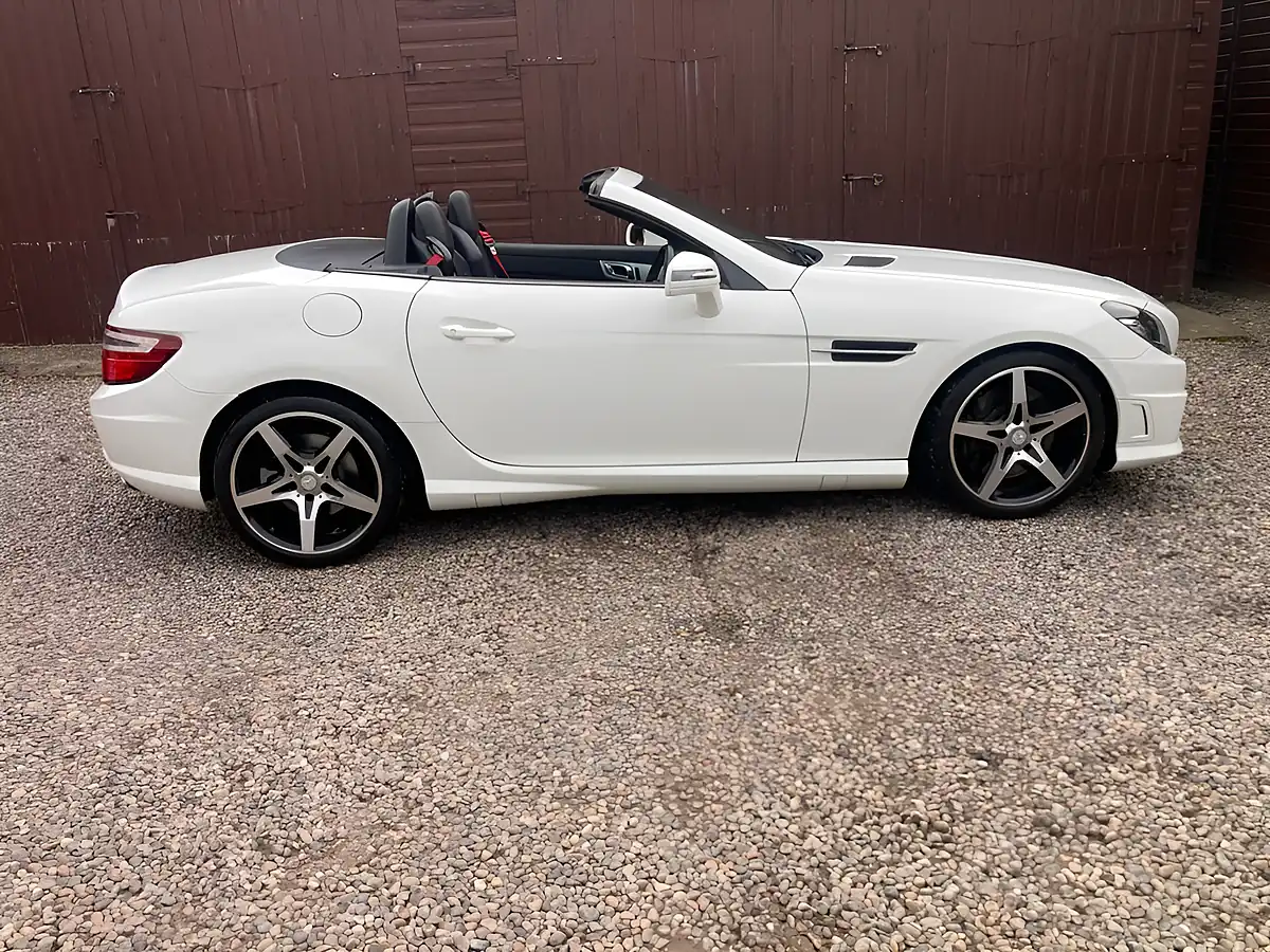 Used 2015 Mercedes-Benz Slk AMG Sport White - Interior and Exterior details 6
