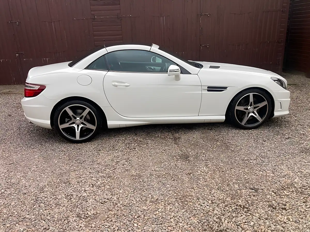 Used 2015 Mercedes-Benz Slk AMG Sport White - Interior and Exterior details 7