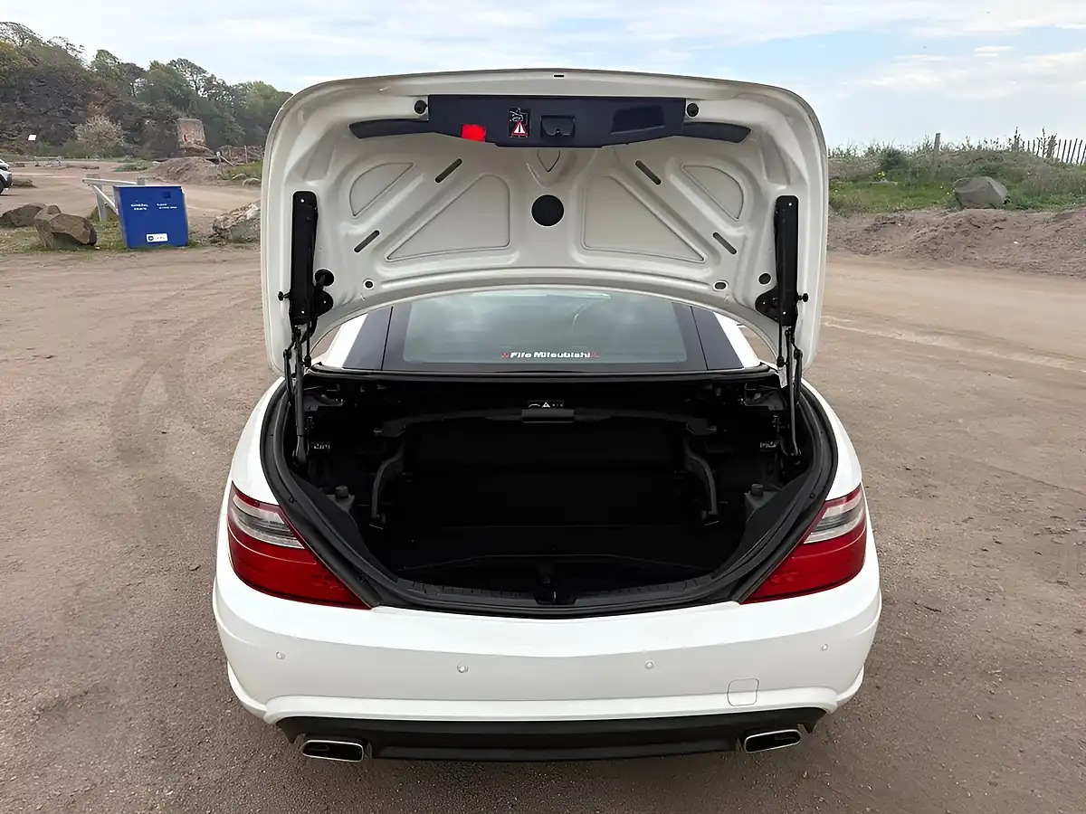 Used 2015 Mercedes-Benz Slk AMG Sport White - Interior and Exterior details 15