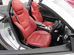 Used 2015 Mercedes-Benz Slk Blueefficiency Silver - Interior and Exterior details 7