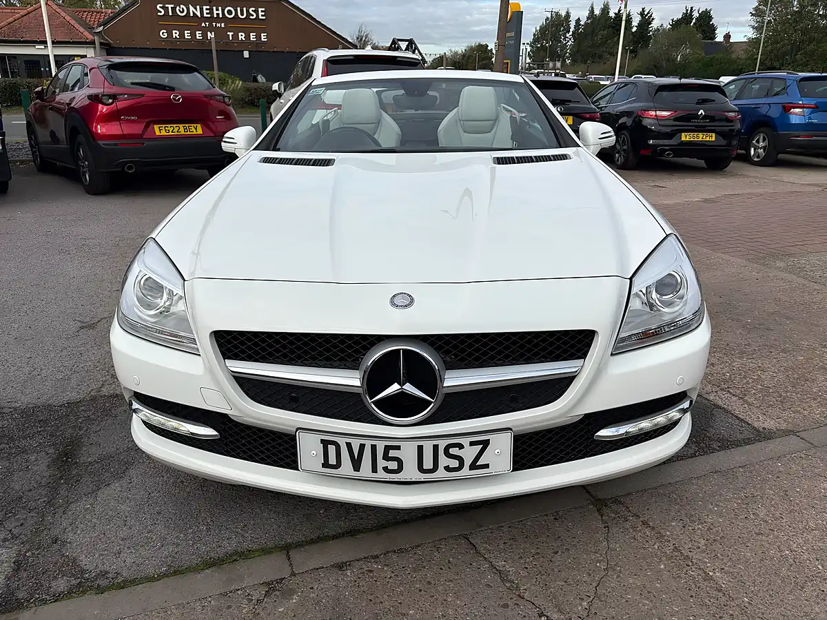 Used 2015 Mercedes-Benz Slk White - Interior and Exterior details 5