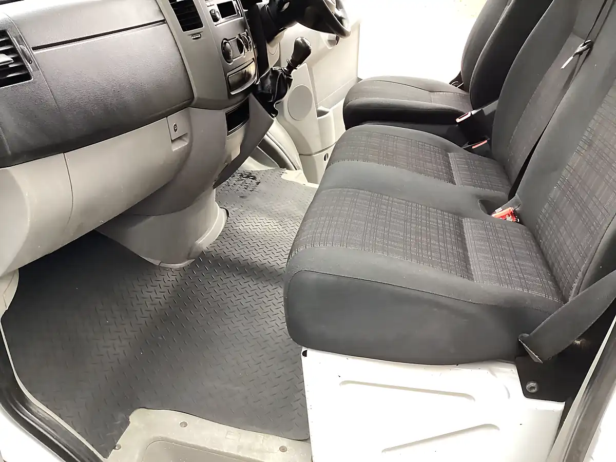 Used 2015 Mercedes-Benz Sprinter Drop Side Pick Up White - Interior and Exterior details 11
