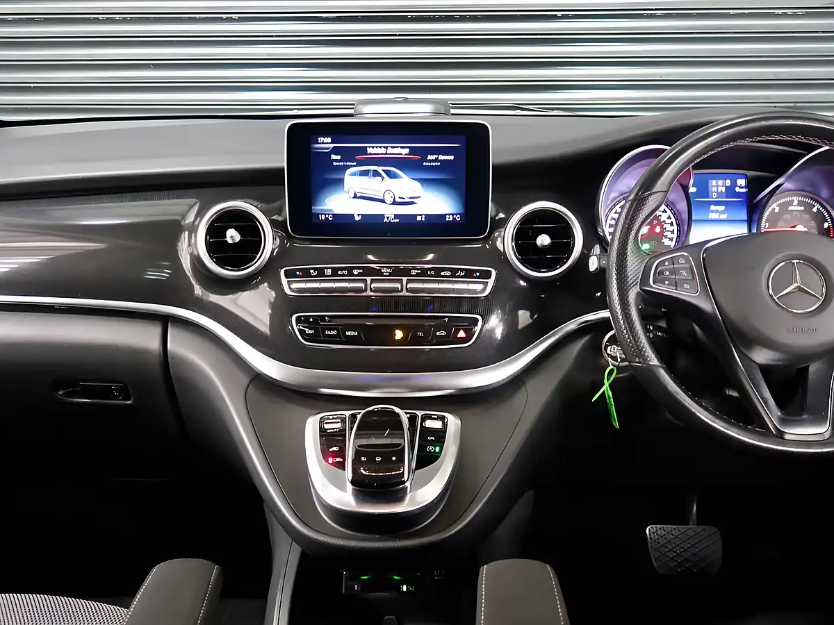Used 2015 Mercedes-Benz V Class Sport Black - Interior and Exterior details 13