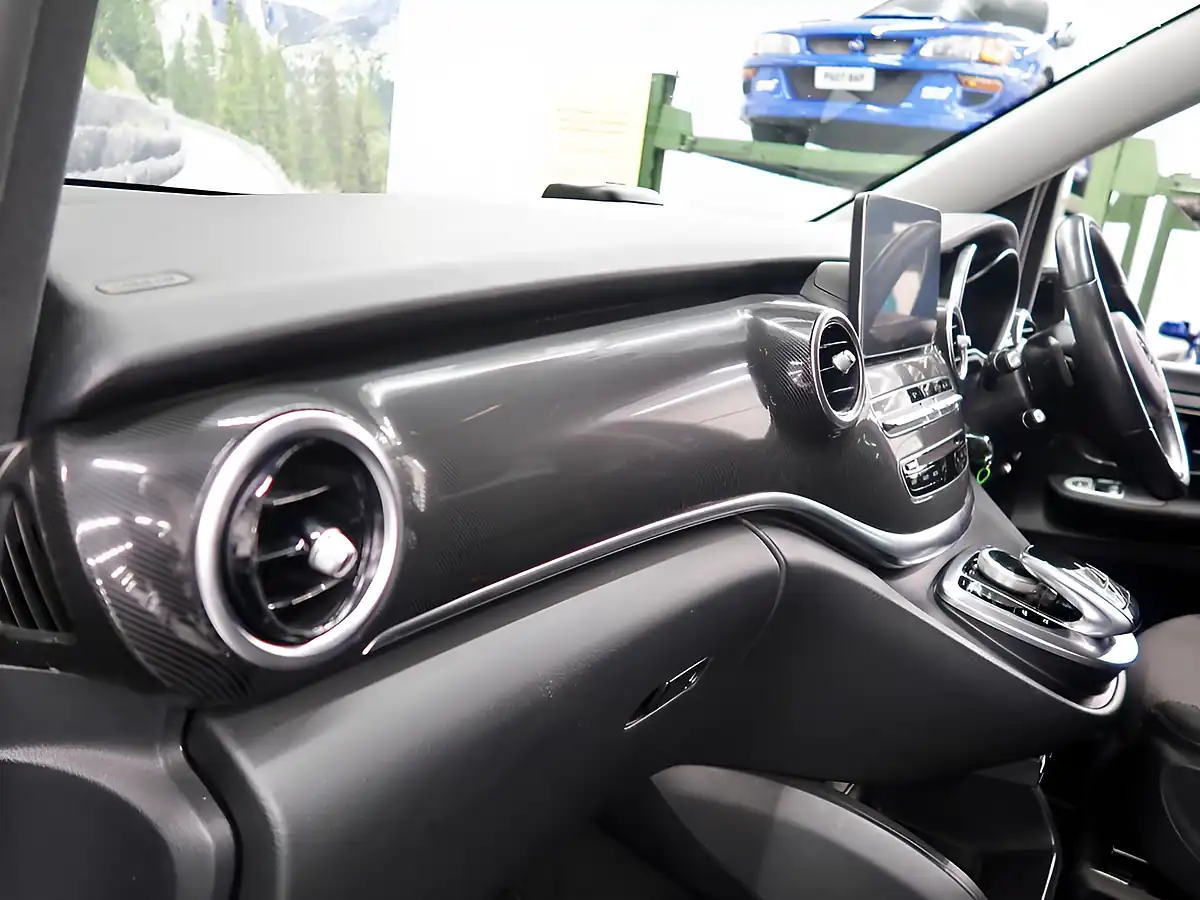 Used 2015 Mercedes-Benz V Class Sport Black - Interior and Exterior details 15
