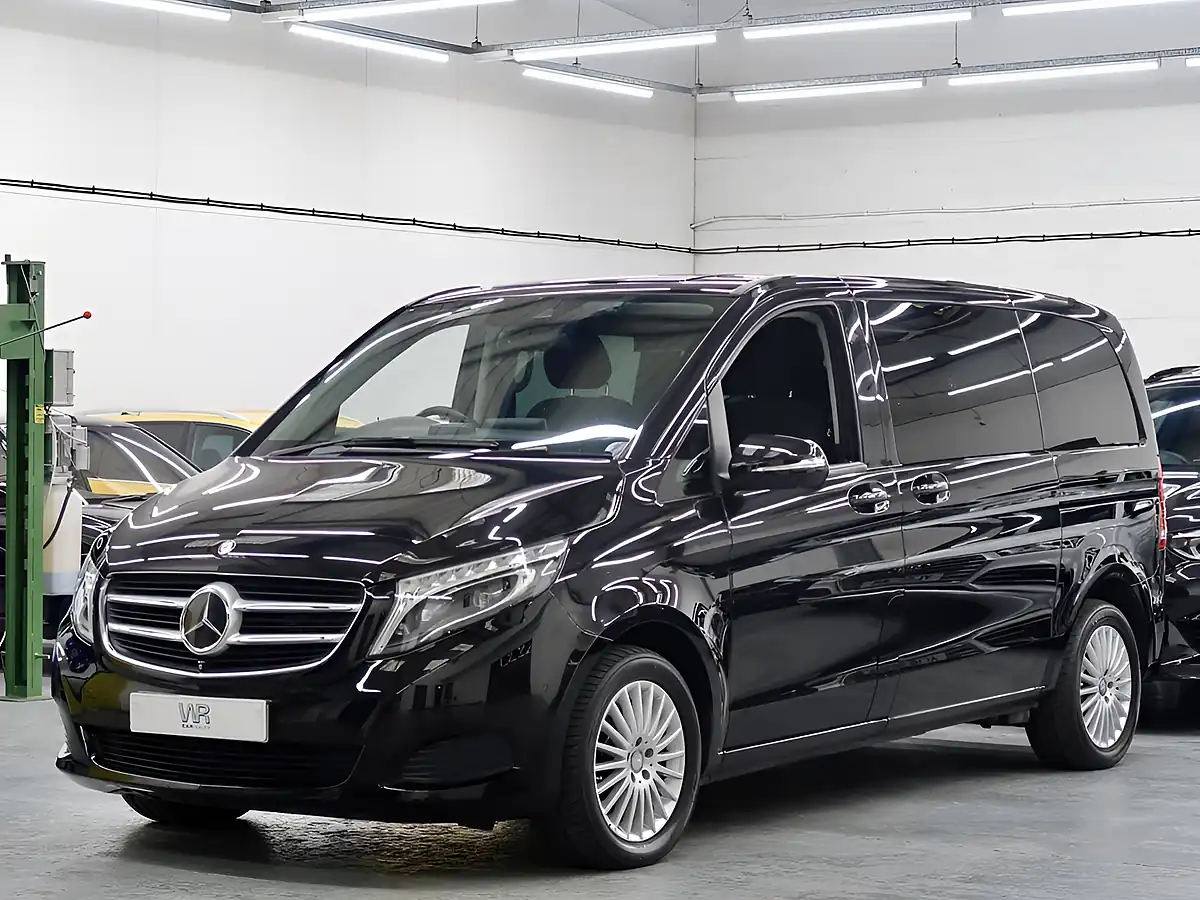 Used 2015 Mercedes-Benz V Class Sport Black - Interior and Exterior details 3