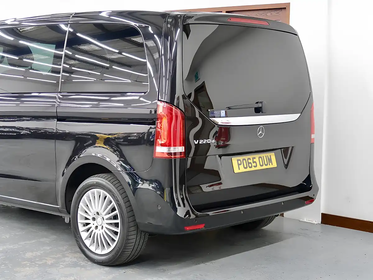 Used 2015 Mercedes-Benz V Class Sport Black - Interior and Exterior details 4