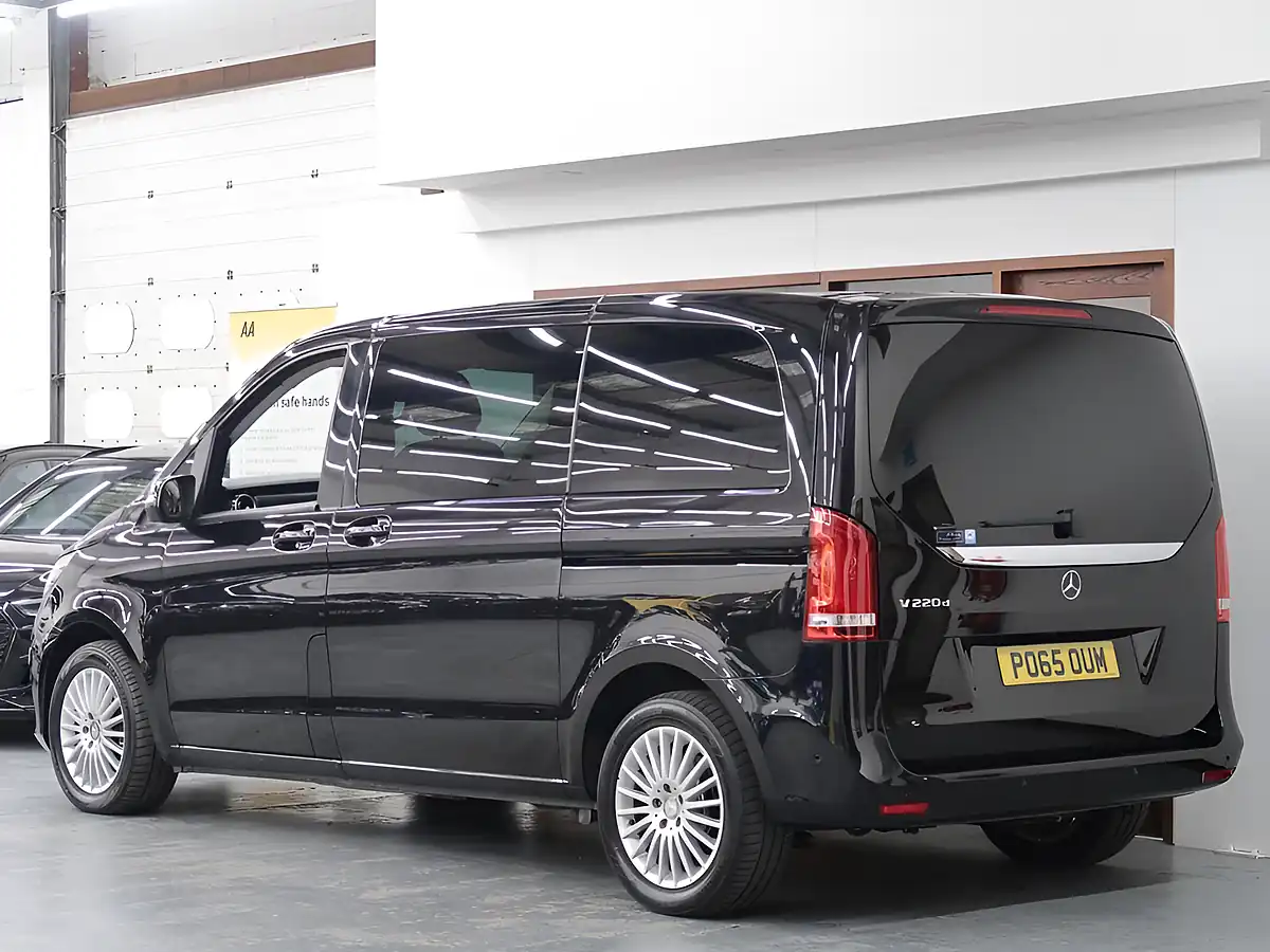 Used 2015 Mercedes-Benz V Class Sport Black - Interior and Exterior details 7
