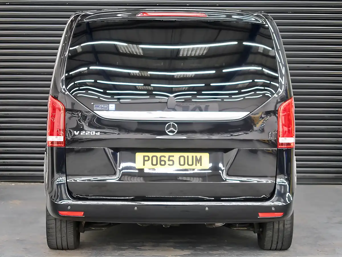 Used 2015 Mercedes-Benz V Class Sport Black - Interior and Exterior details 9