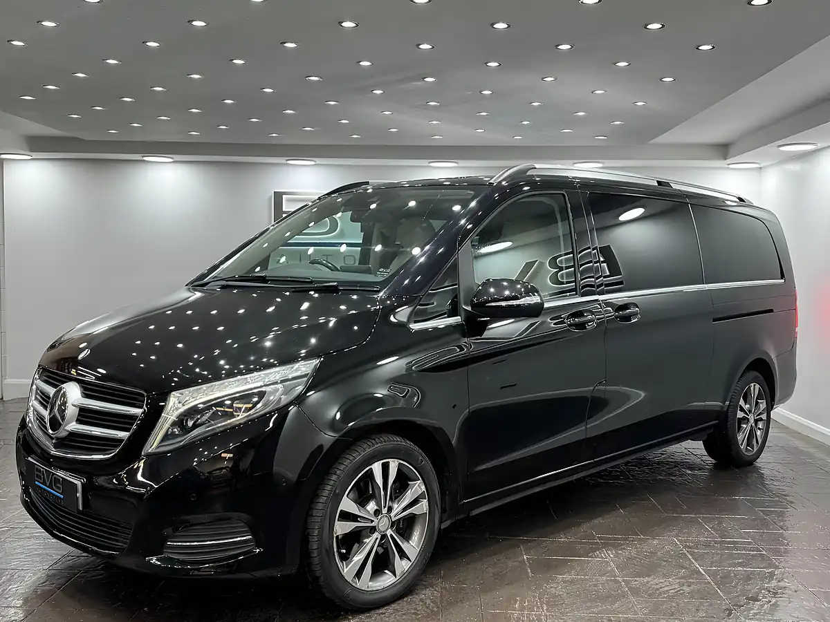 Used 2015 Mercedes-Benz V Class Sport Black - Interior and Exterior details 5