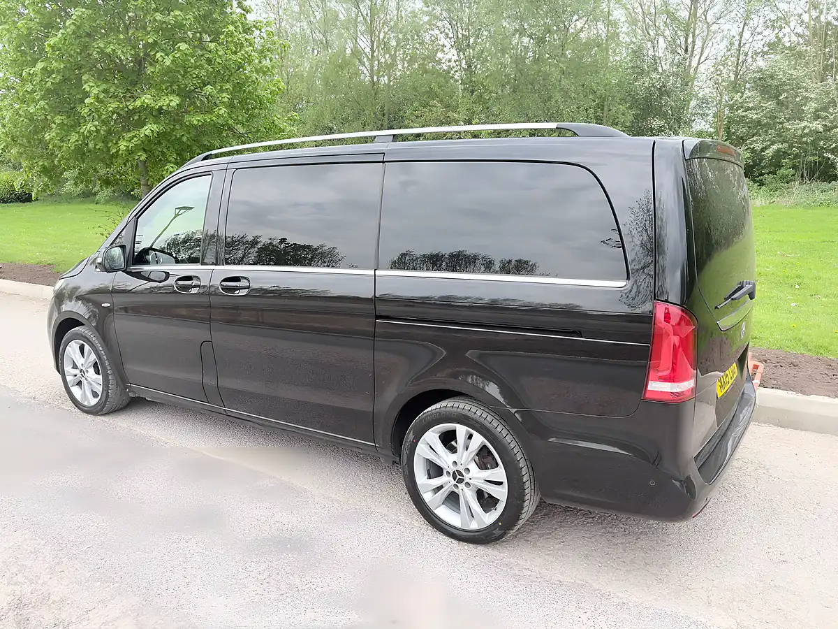 Used 2015 Mercedes-Benz V250 Sport Black - Interior and Exterior details 5