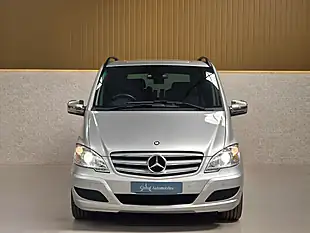 Used 2015 Mercedes-Benz Viano Ambiente Iridium Silver - Interior and Exterior details 7