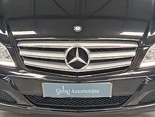 Used 2015 Mercedes-Benz Viano Ambiente Obsidian Black - Interior and Exterior details 7